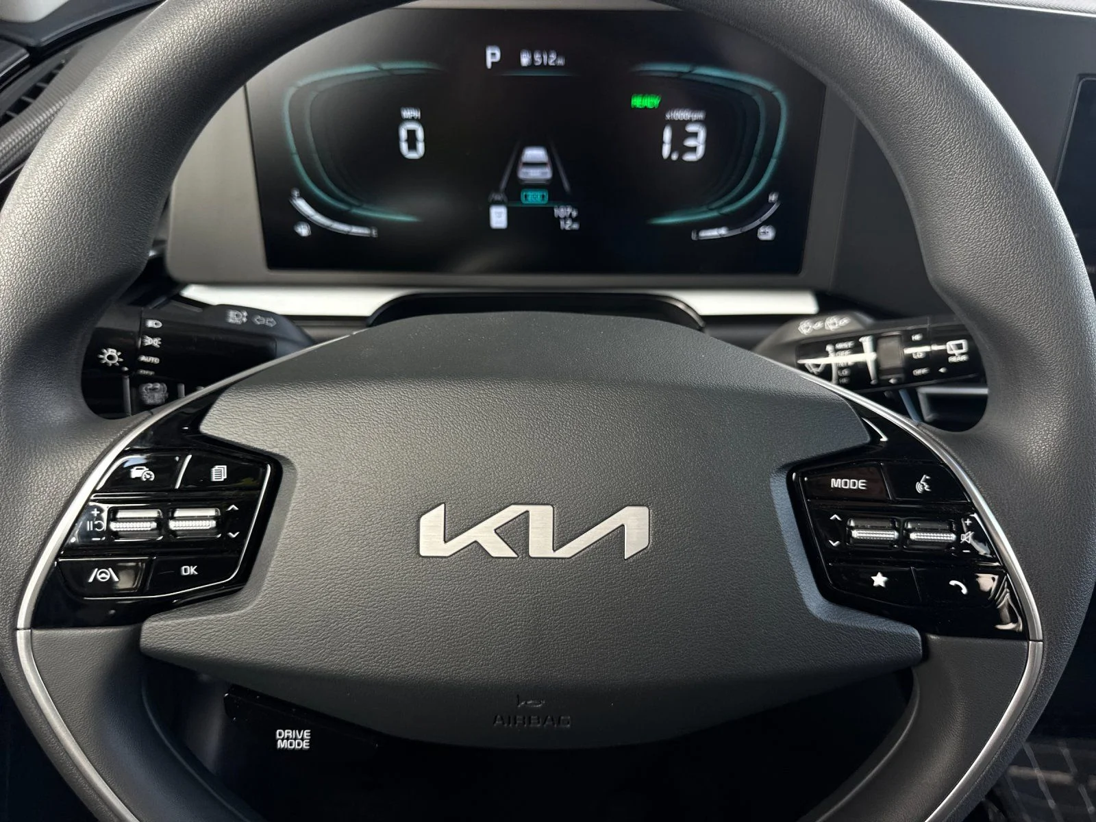 New 2026 White Kia LX image 23