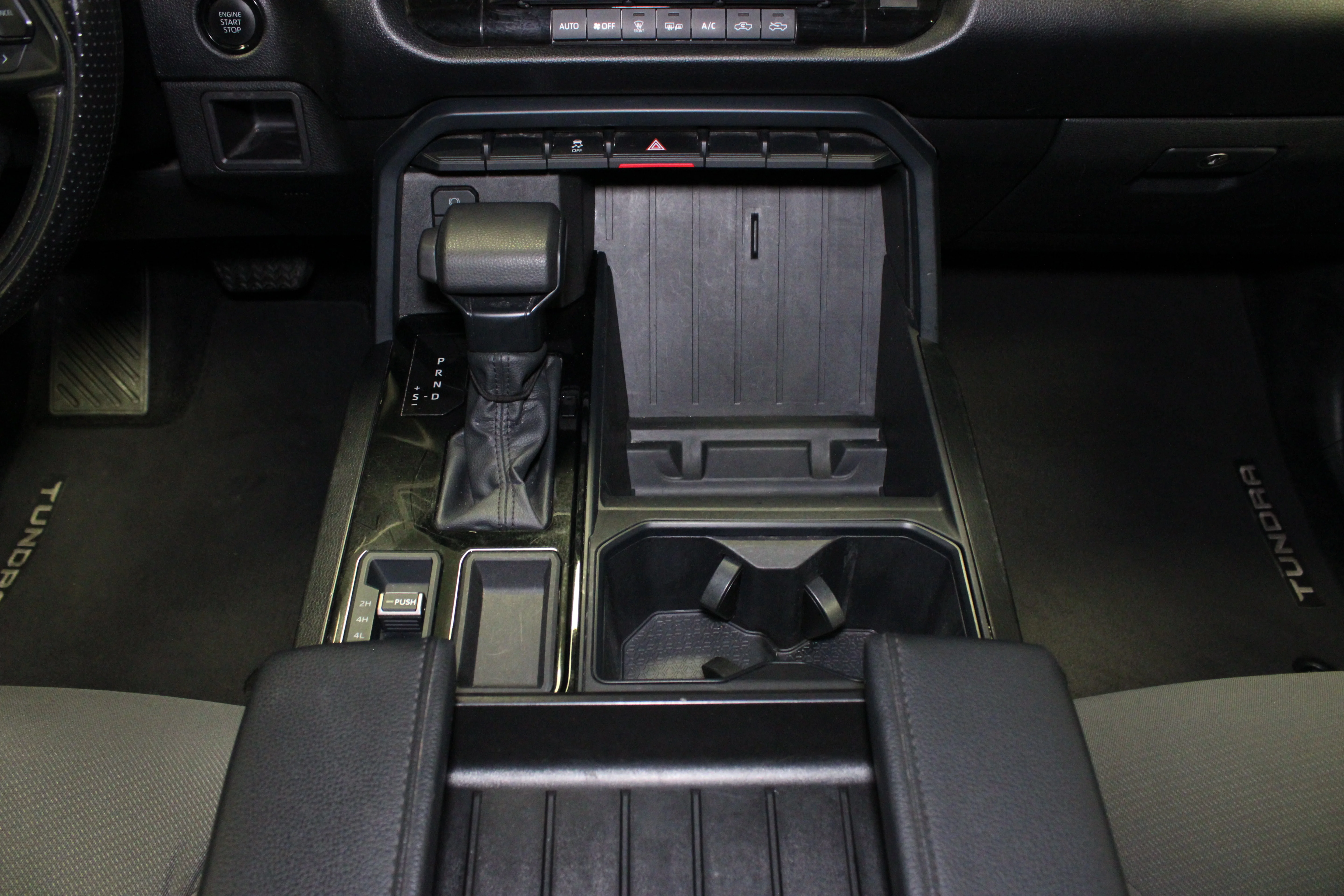 Used 2025 Midnight Black Metallic Toyota SR image 18