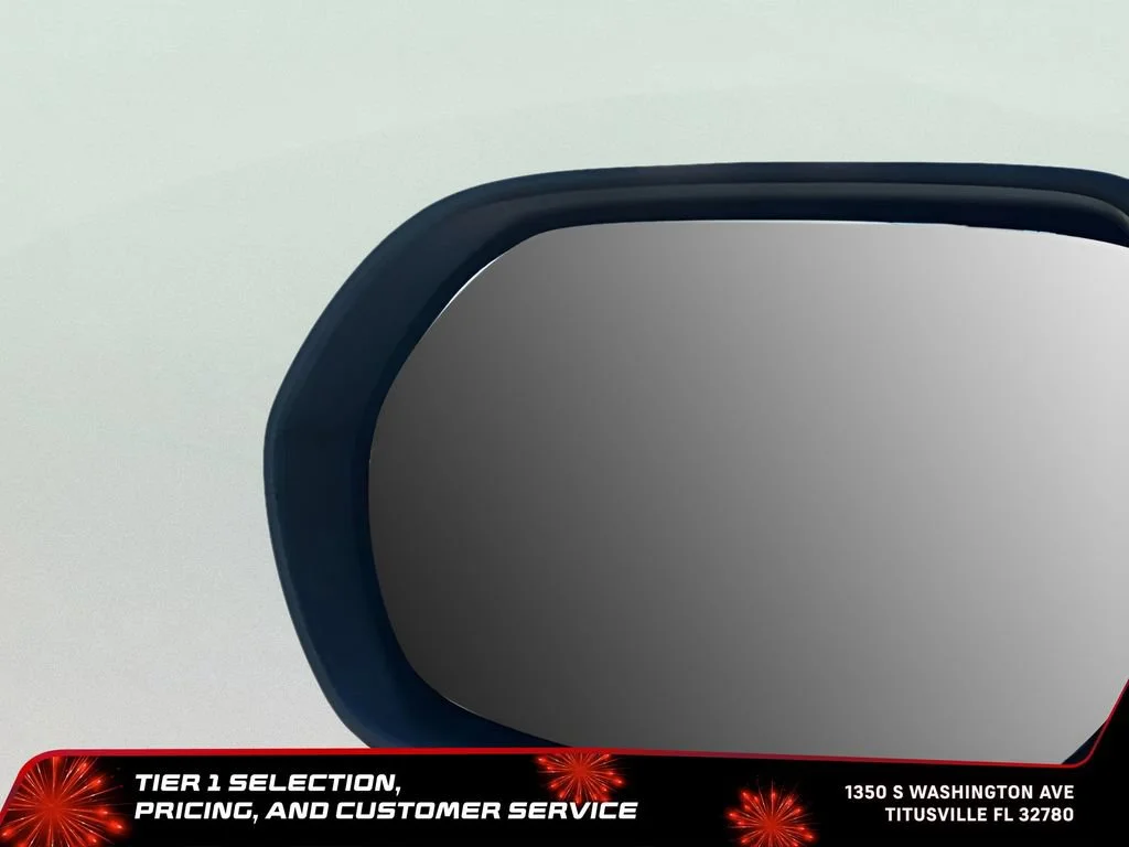 New 2026 Glacier White Tricoat GMC Elevation image 39