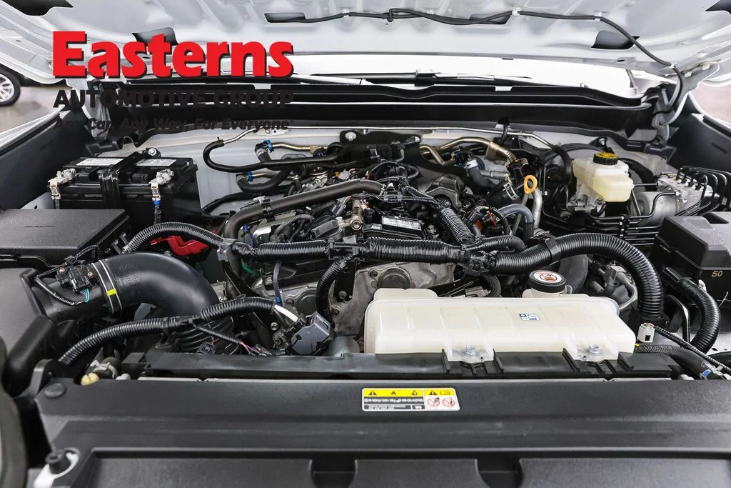 Used 2025 White Toyota SR image 7