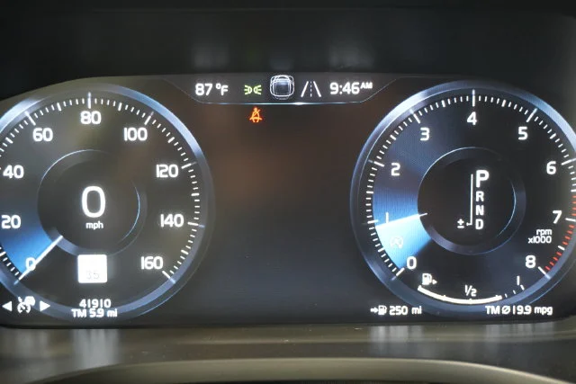 Used 2021 Onyx Black Metallic Volvo T5 Momentum image 15