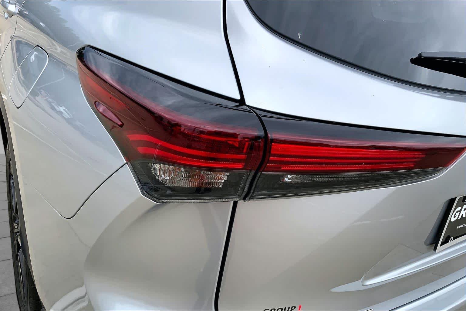 2024 Toyota Highlander XSE - Photo 28