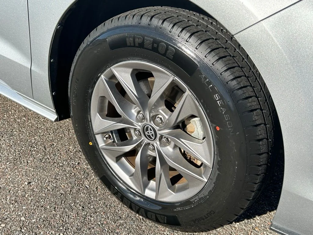 Used 2024 Silver Toyota XLE image 33