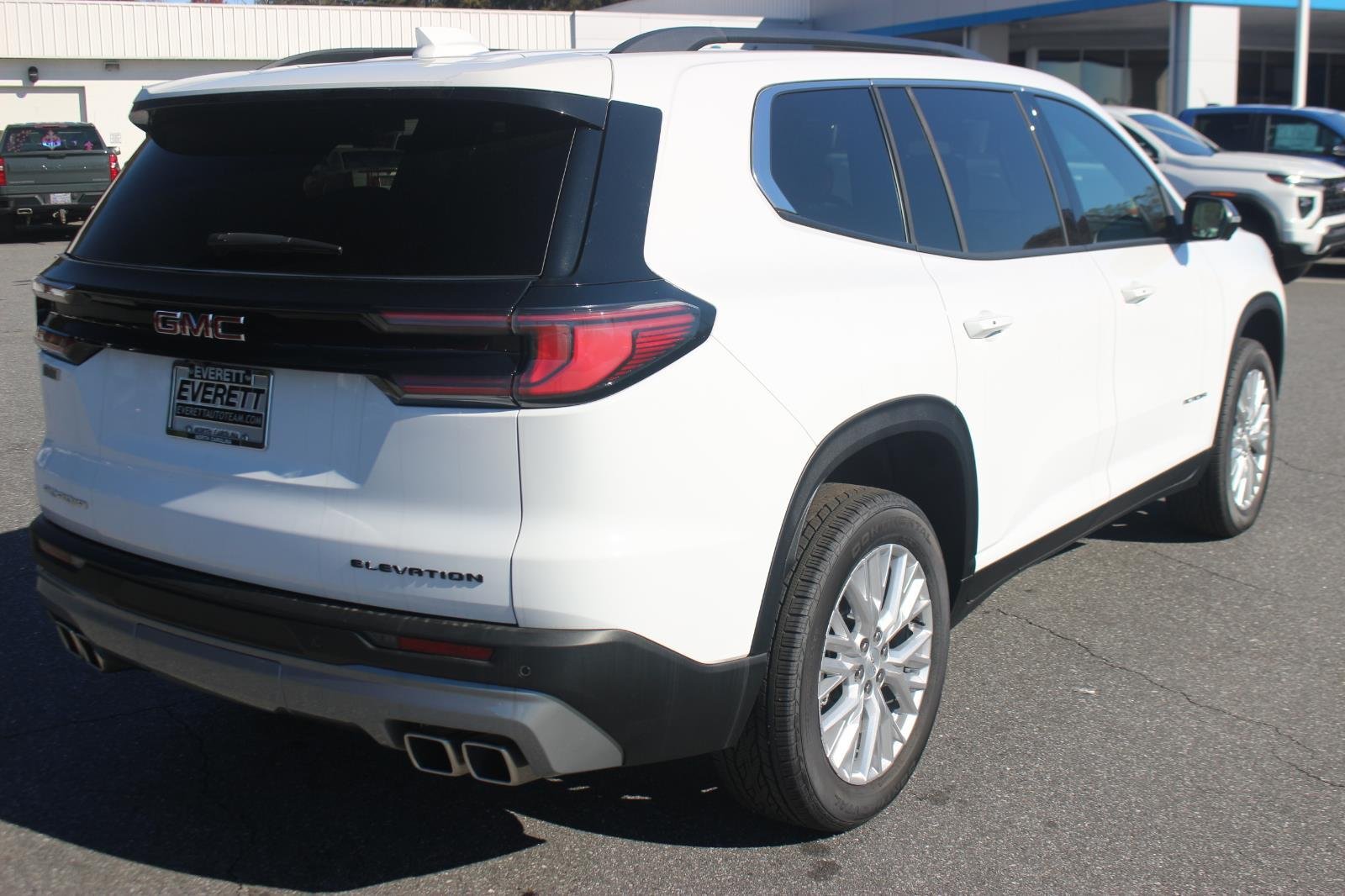2025 GMC Acadia Elevation - Photo 7