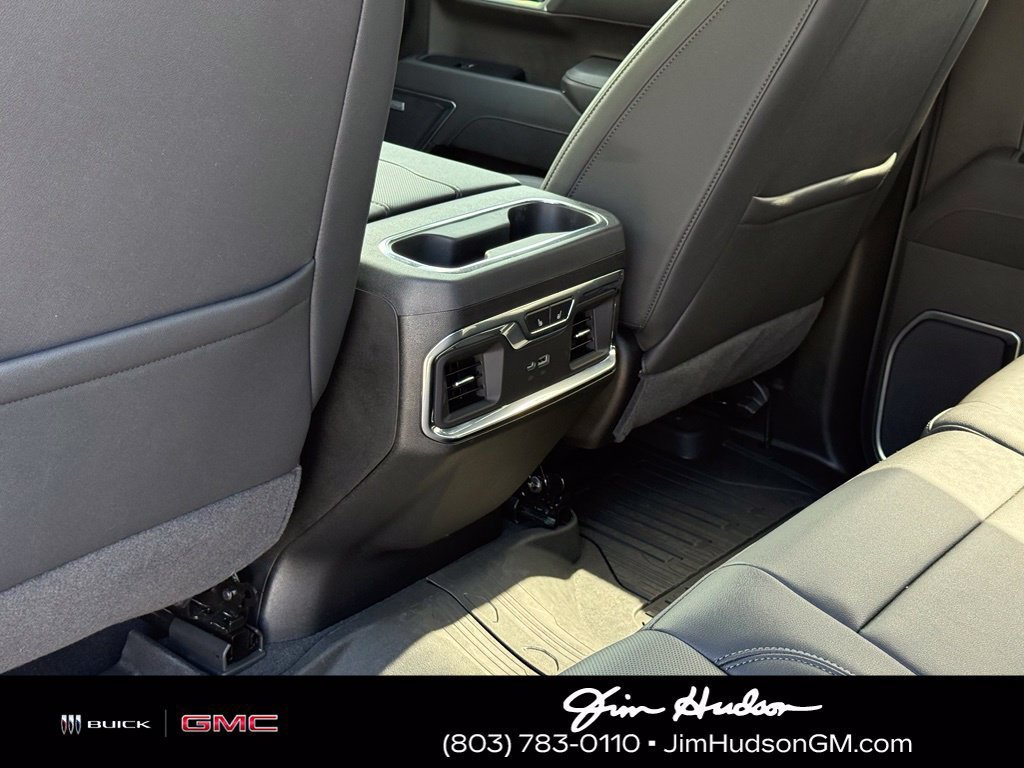 2025 GMC Sierra 1500 SLT - Photo 25