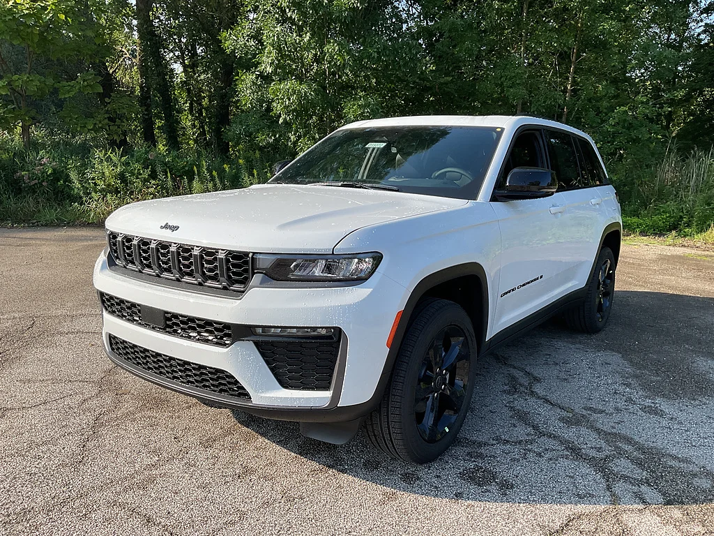 New 2027 Bright White Clearcoat Jeep Limited image 3