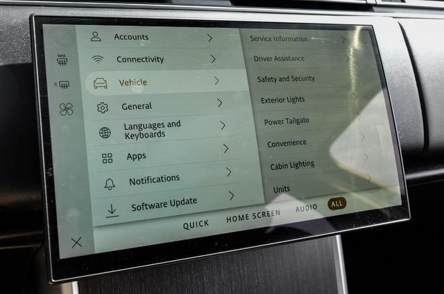 Certified Used 2024 White Land Rover SE image 35