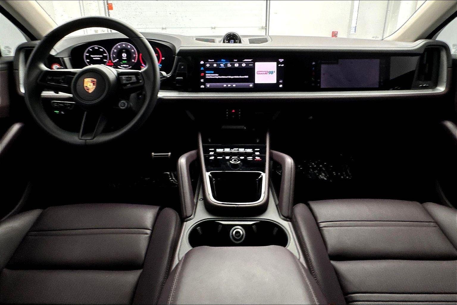 Used 2025 White Porsche S E-Hybrid image 10