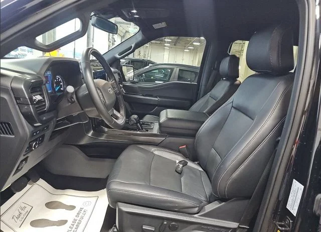 Used 2023 Black Metallic Ford XLT image 6