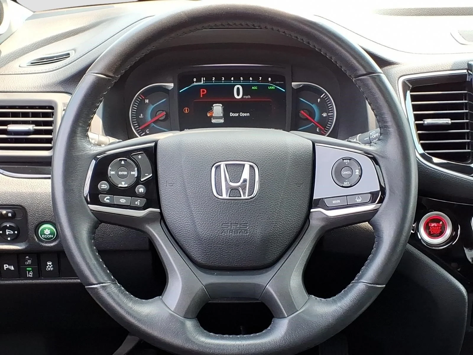 Used 2021 Crystal Black Pearl Honda Touring 8 Passenger image 26