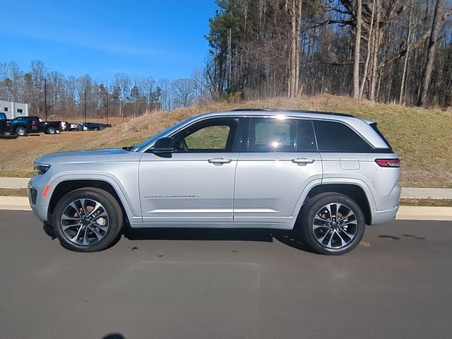 2025 Jeep Grand Cherokee Overland - Photo 10