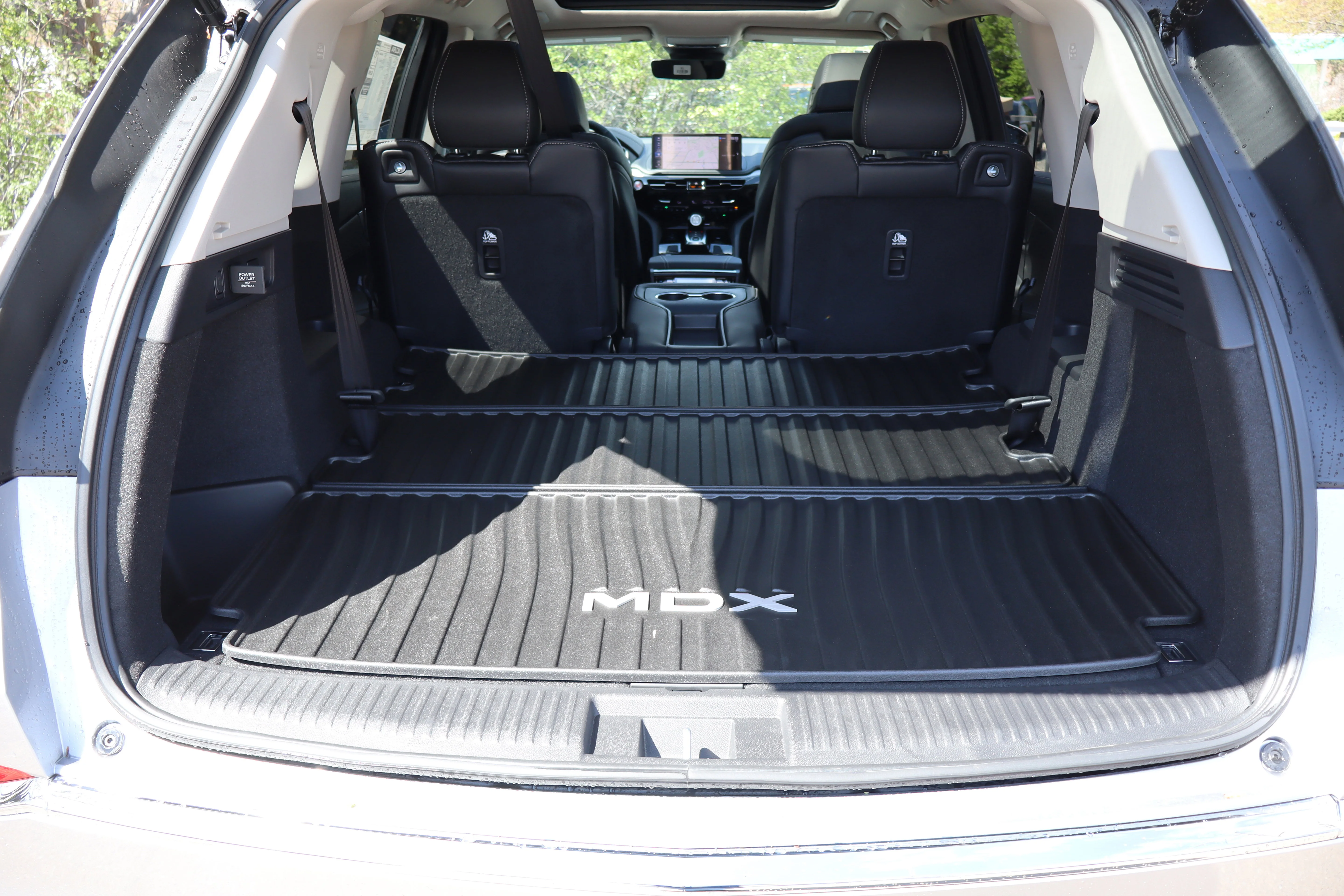 New 2026 Solar Silver Metallic Acura w/Technology Package image 28
