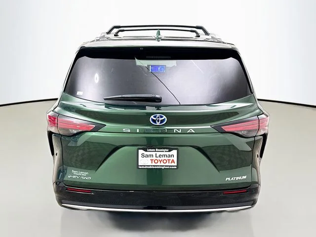 Used 2025  Toyota Platinum image 6