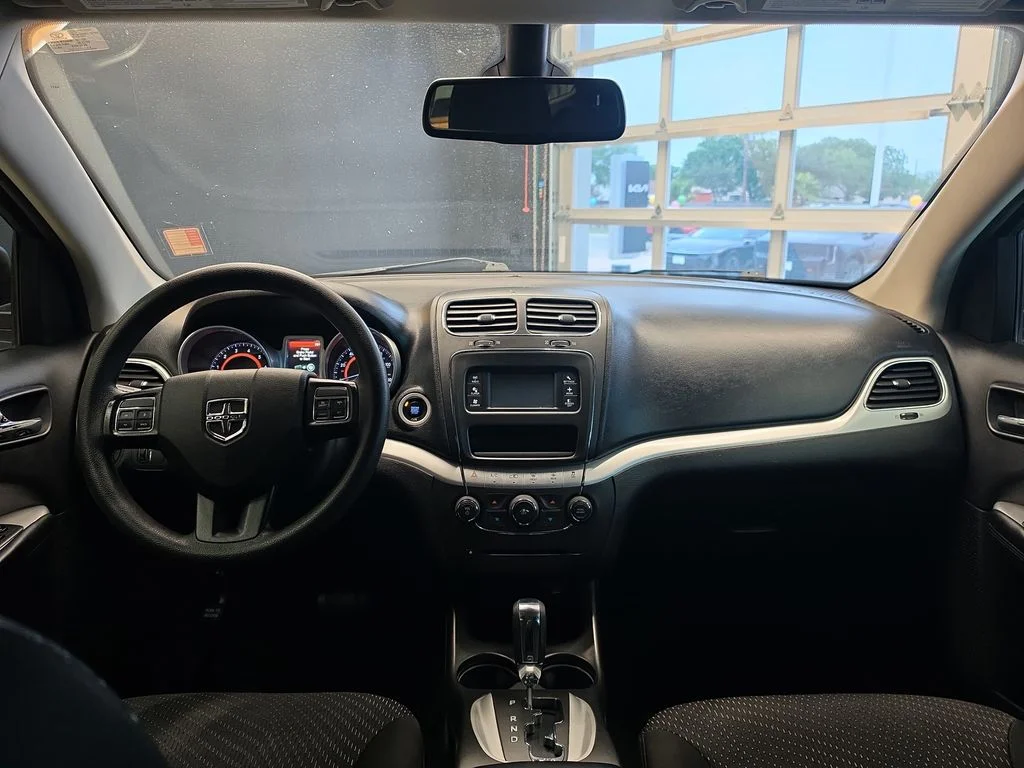 Used 2020 White Dodge SE image 17