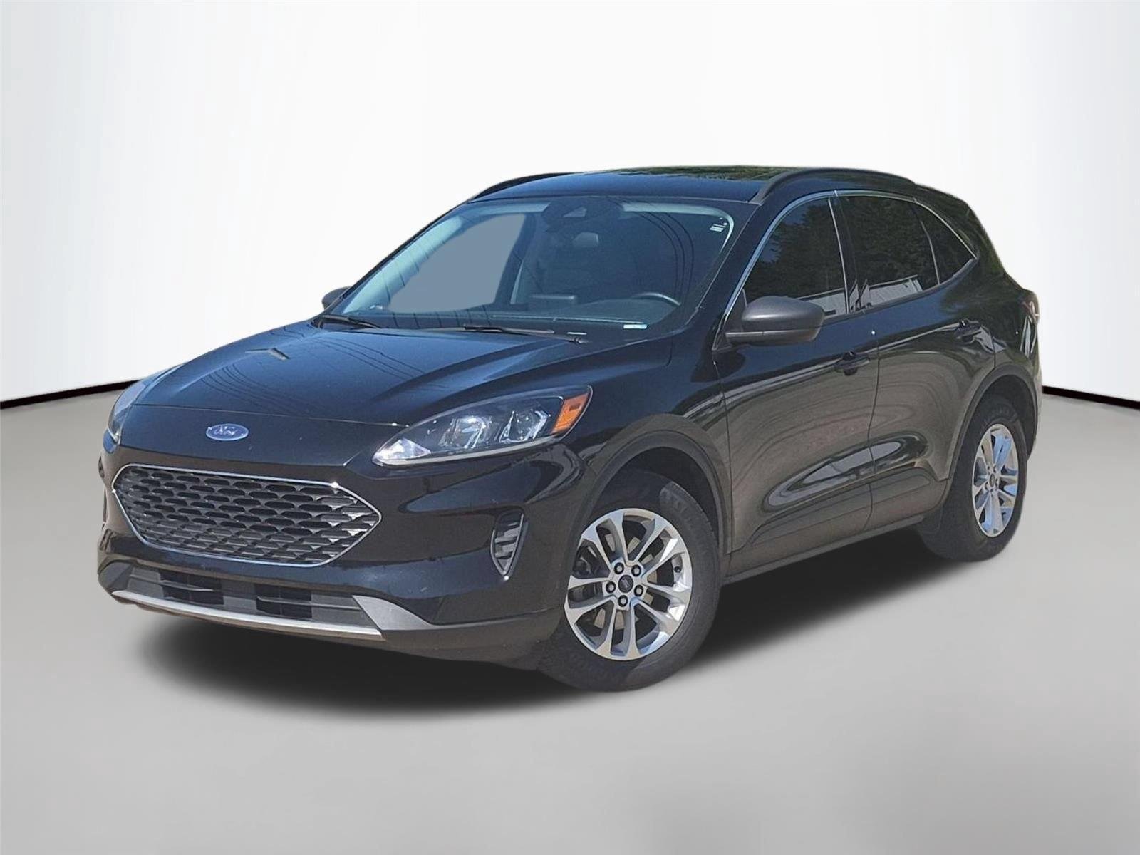 Used 2022 Agate Black Metallic Ford SE image 1