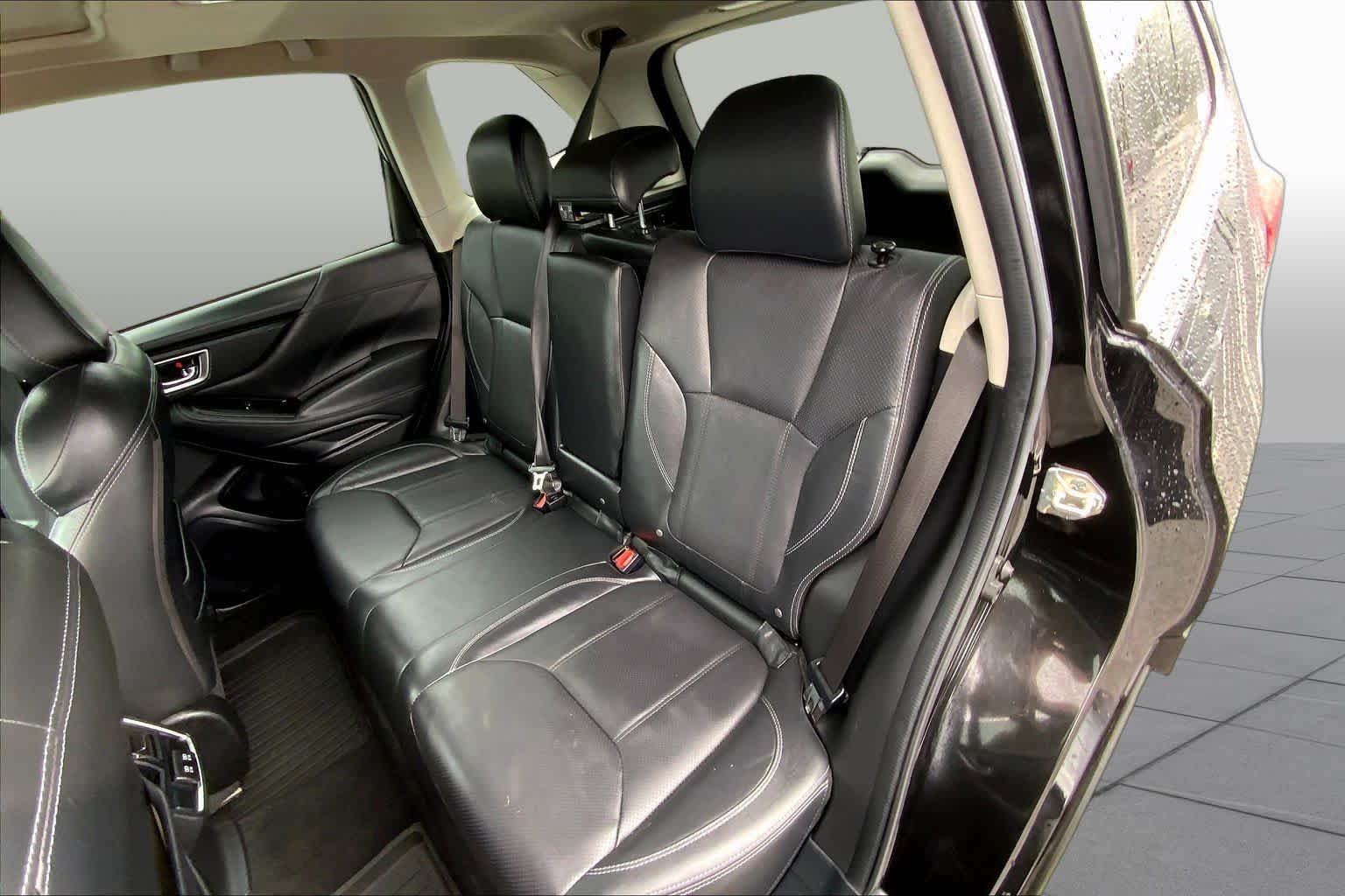 Used 2020 Crystal Black Silica Subaru Limited image 20