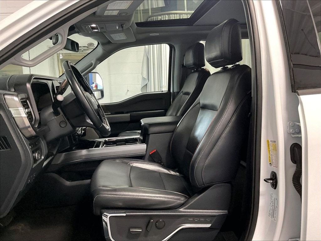 Used 2023 White Ford Lariat image 10