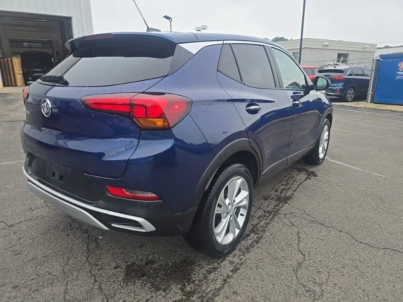 Used 2023 Blue Buick Preferred image 8