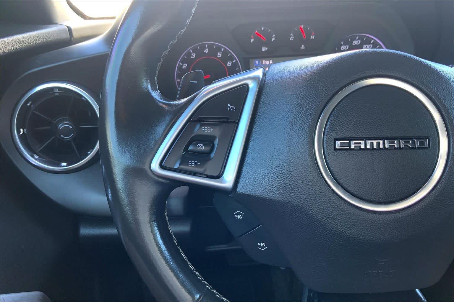 Used 2019 Shadow Gray Metallic Chevrolet 1LT image 20