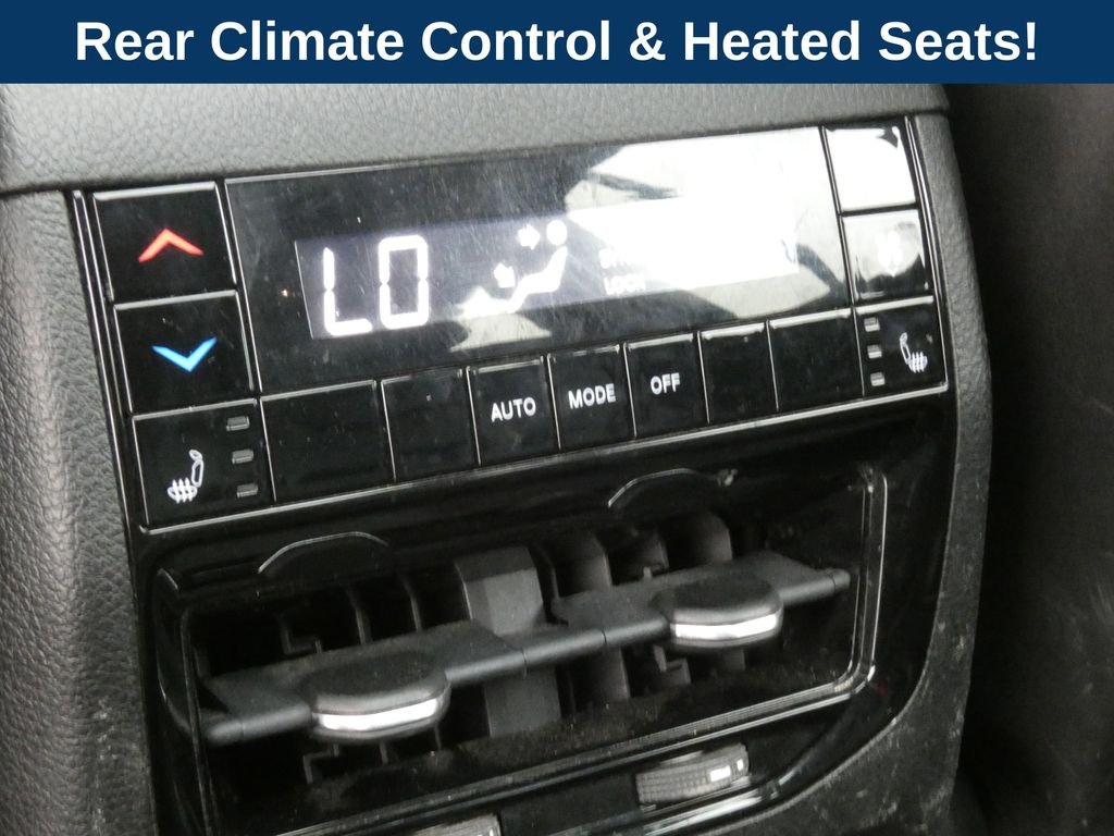 Used 2022 White Jeep Limited image 9