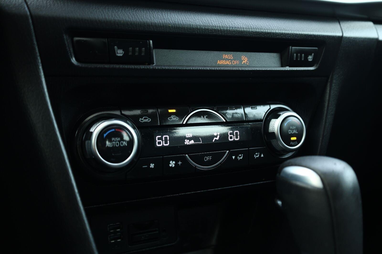 Used 2018 Eternal Blue Mica Mazda Touring image 29