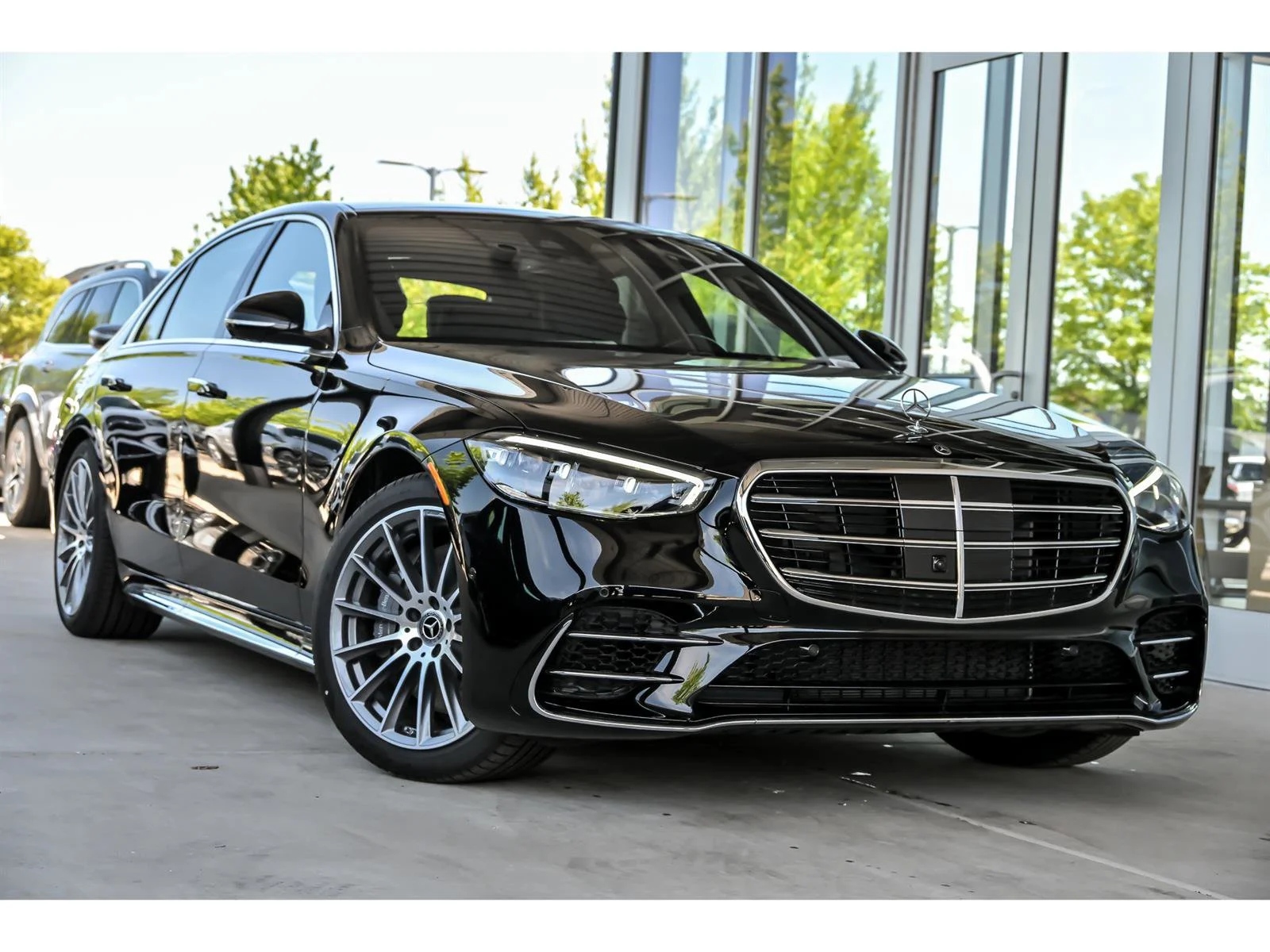 New 2026 Black Mercedes-Benz S 580 image 26
