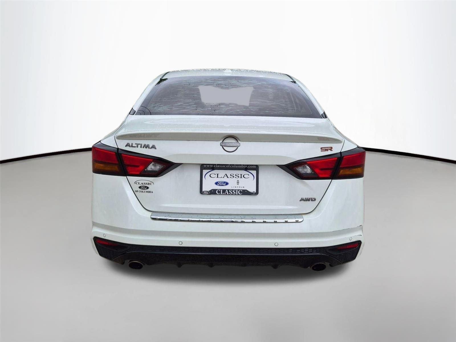Used 2023 Glacier White Nissan 2.5 SR image 6