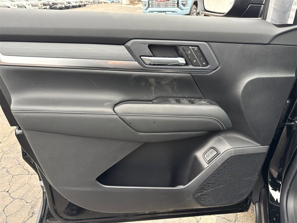 2026 GMC TERRAIN - Image 13