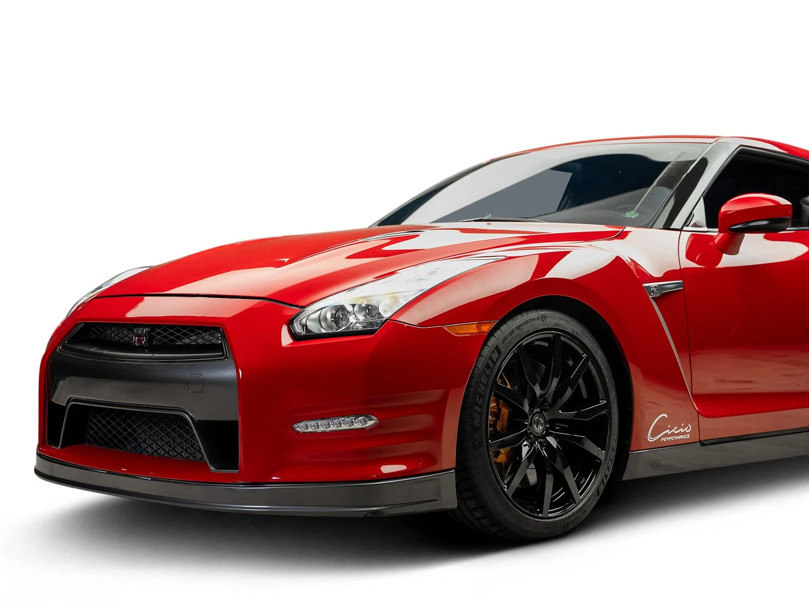 Used 2015 Red Nissan Premium image 14