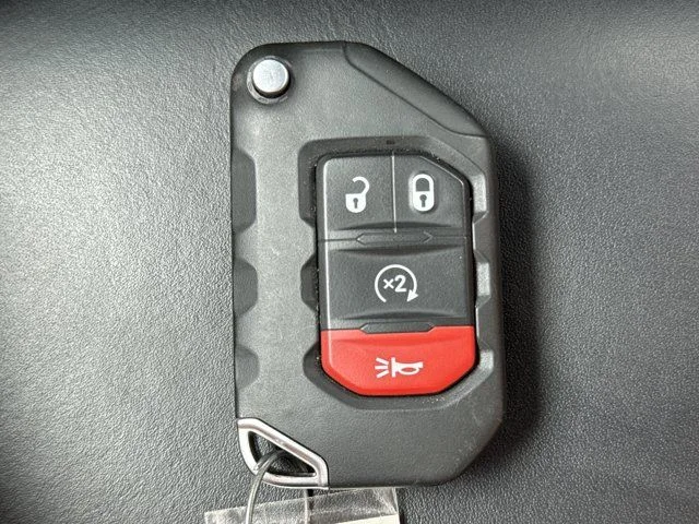 Used 2024 White Jeep Rubicon X image 22