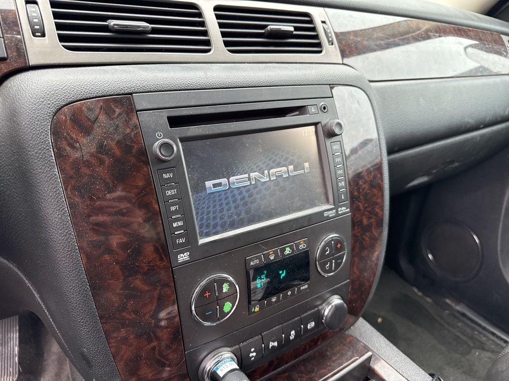 Used 2014 Gray GMC Denali image 2