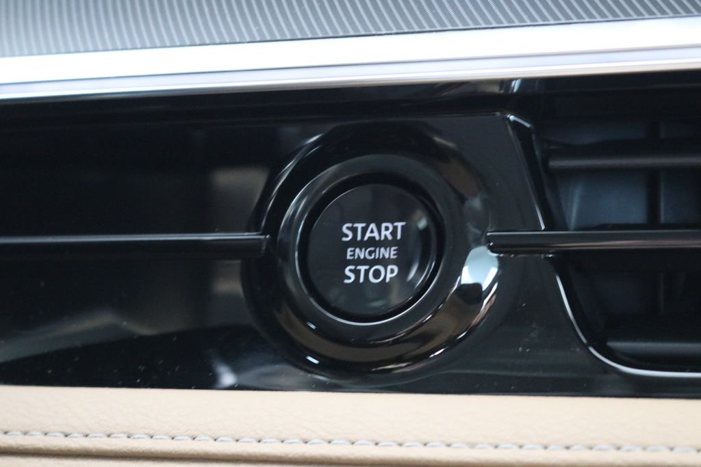 2026 INFINITI QX80 Luxe - Photo 16