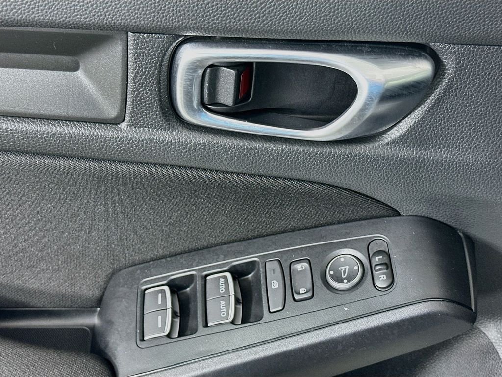 2025 Honda Civic LX - Photo 17