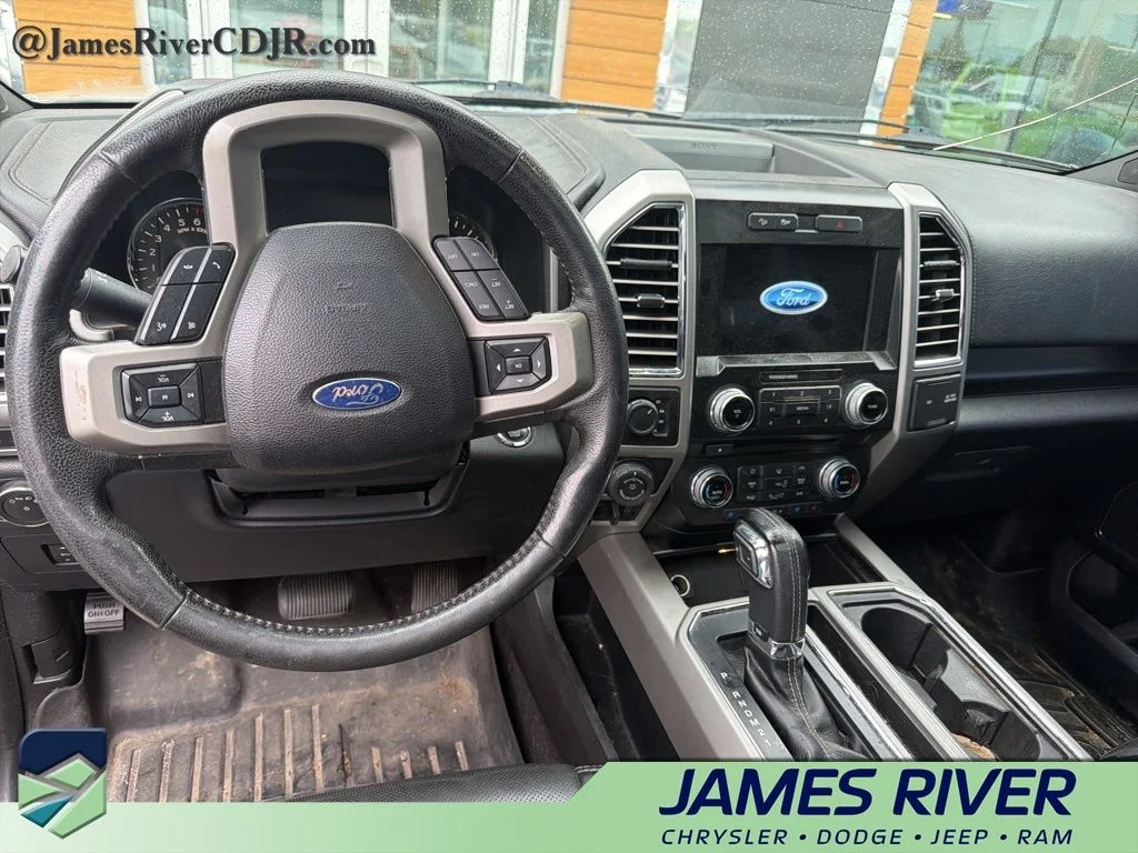 Used 2016 Silver Ford Lariat image 11