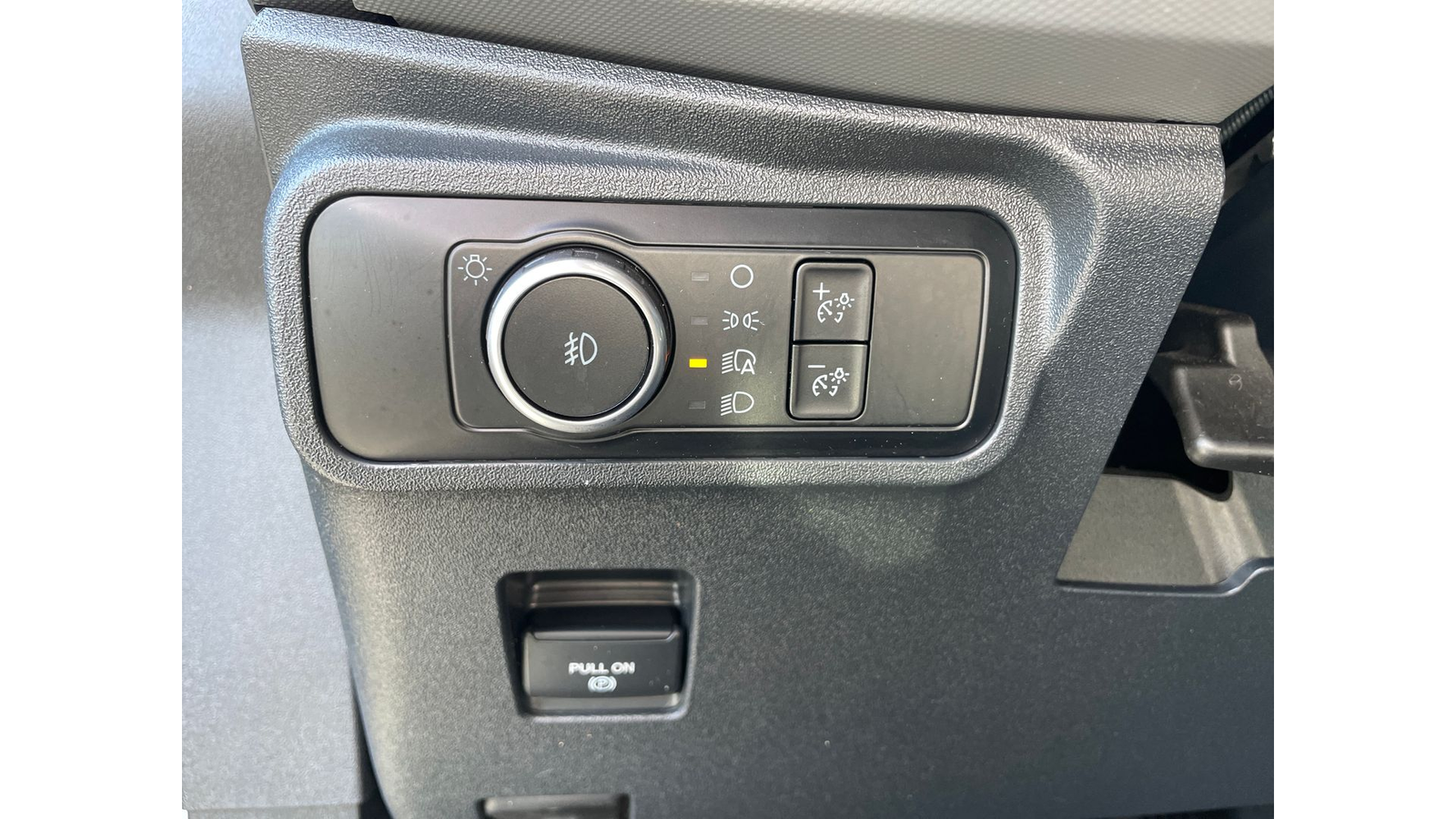 Used 2024 Cactus Gray Ford Black Diamond image 9
