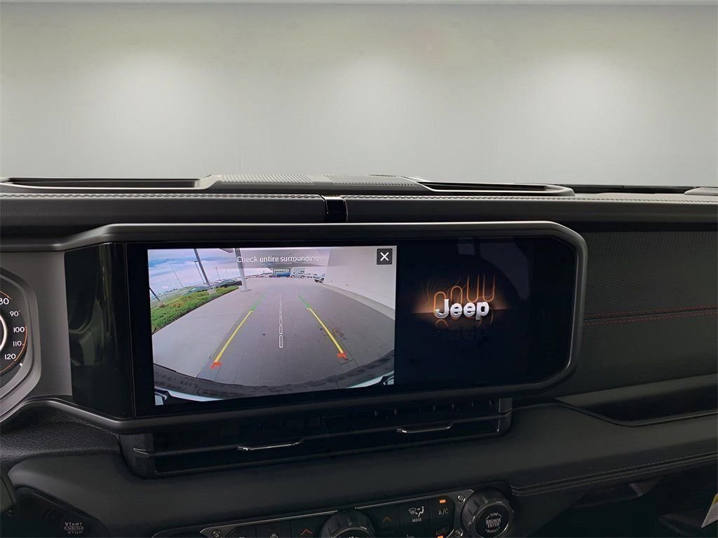 2025 Jeep Wrangler 4-Door Rubicon - Photo 43