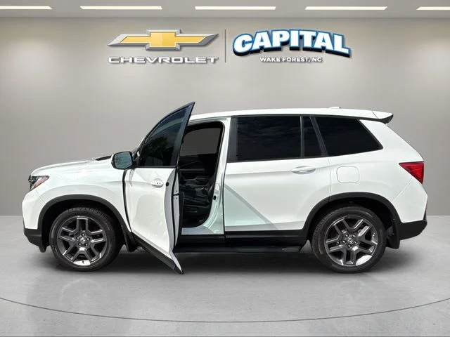 Used 2022  Honda EX-L image 9