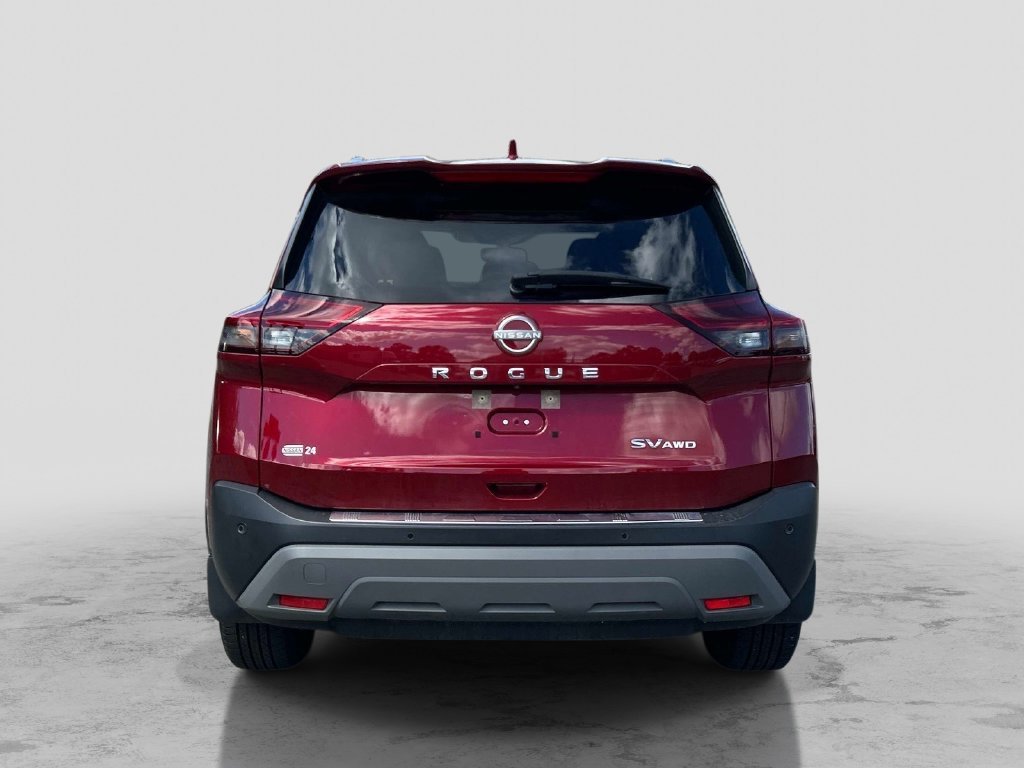 Used 2023 Red Nissan SV image 4