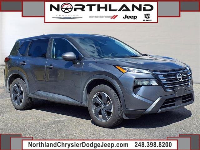 Certified Used 2025 Gun Metallic Nissan SV image 1