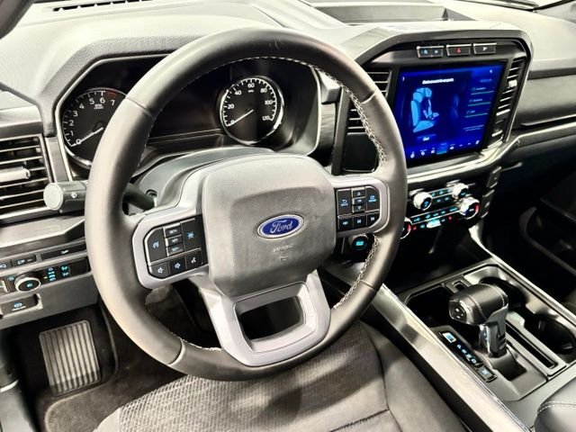 Used 2023 White Ford XLT image 16