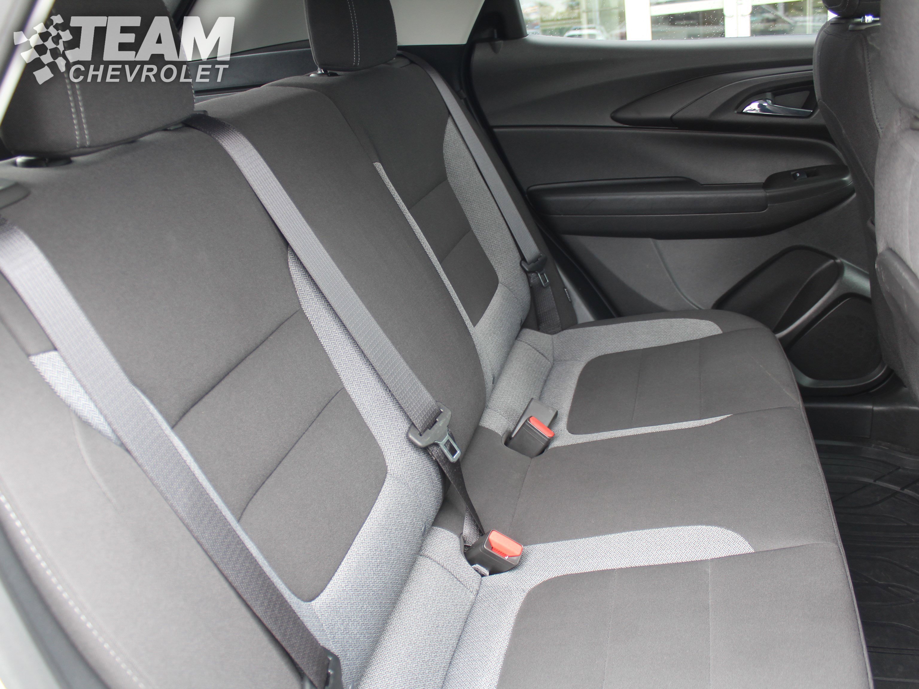 Used 2025 Cacti Green Chevrolet LT image 25