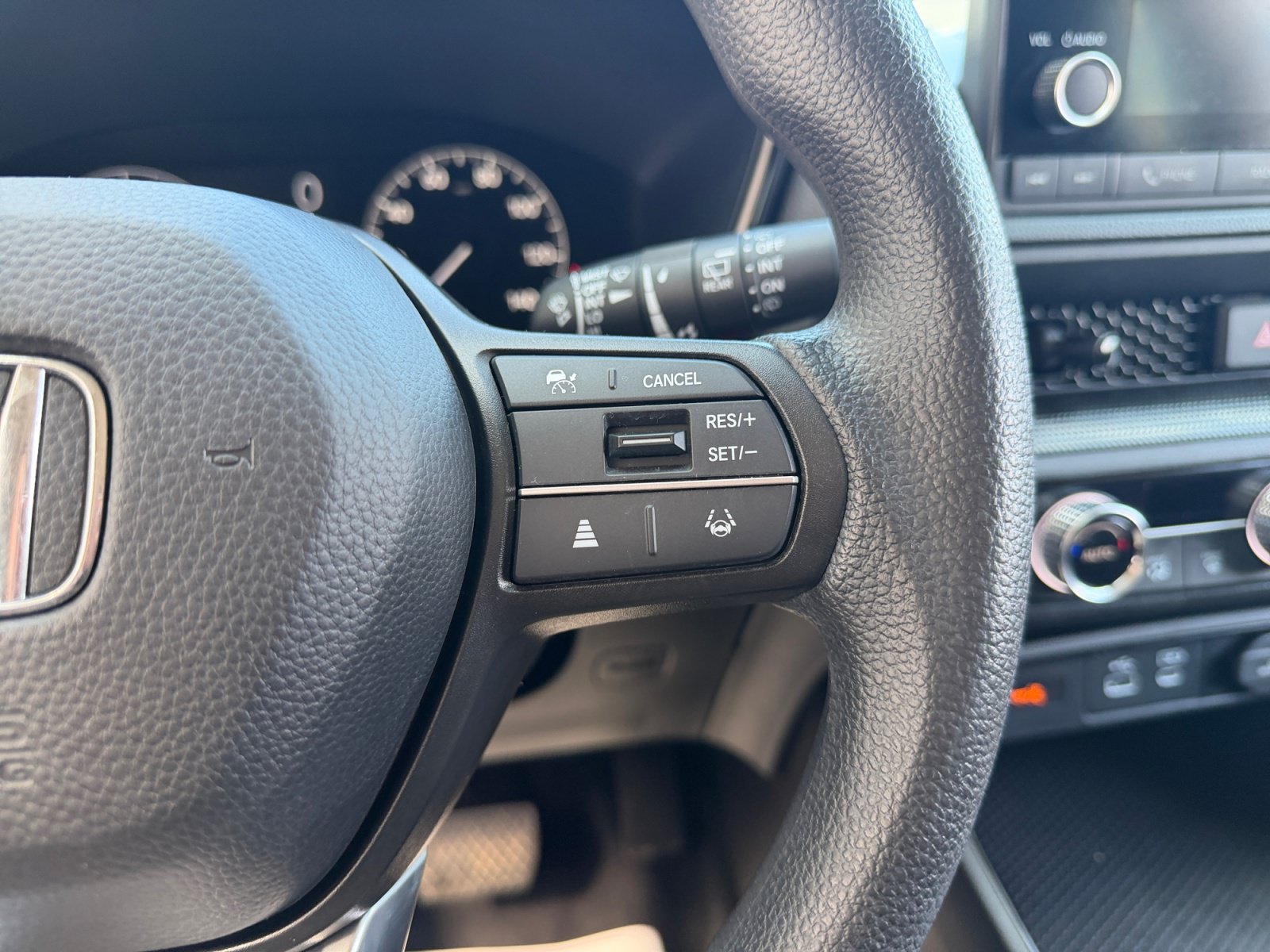 2025 Honda CR-V EX - Photo 12