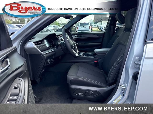 2025 Jeep Grand Cherokee L Laredo - Photo 11