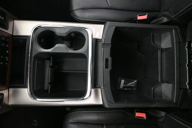 Used 2018 White Ram Laramie image 37