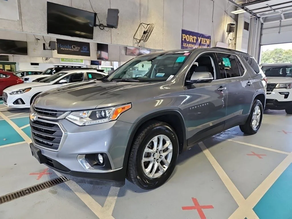 Used 2019 Gray Chevrolet LT image 14