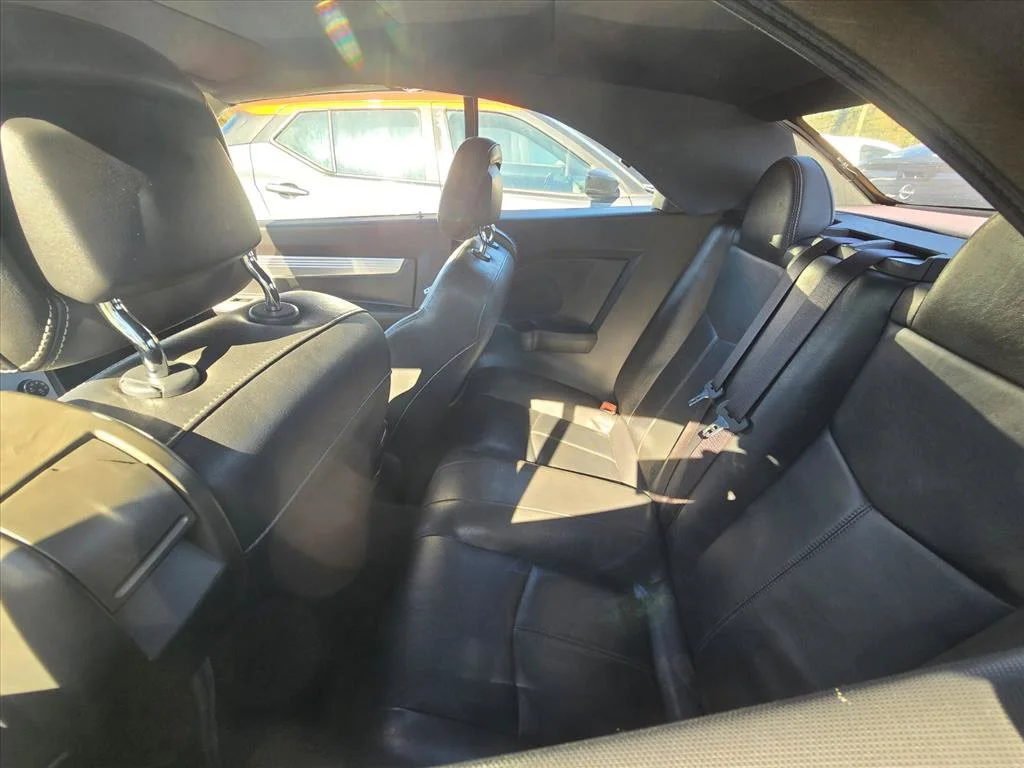 Used 2010 Gold Chrysler Touring image 5
