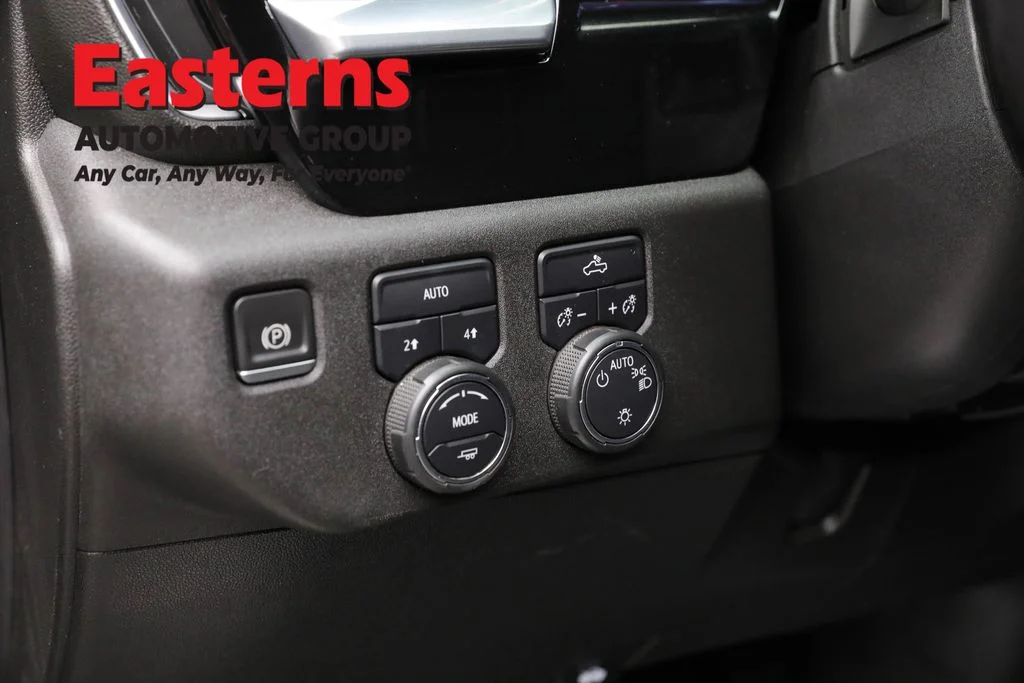 Used 2022 Gray Chevrolet LT image 22