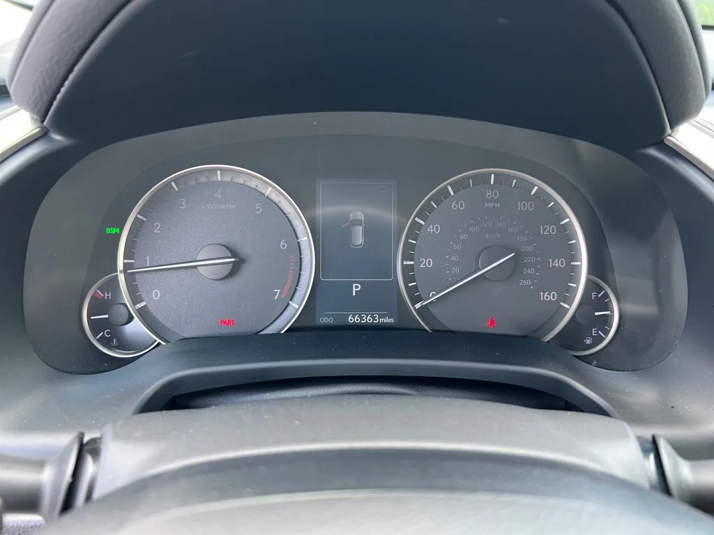 Used 2020 Silver Lexus 350 image 31
