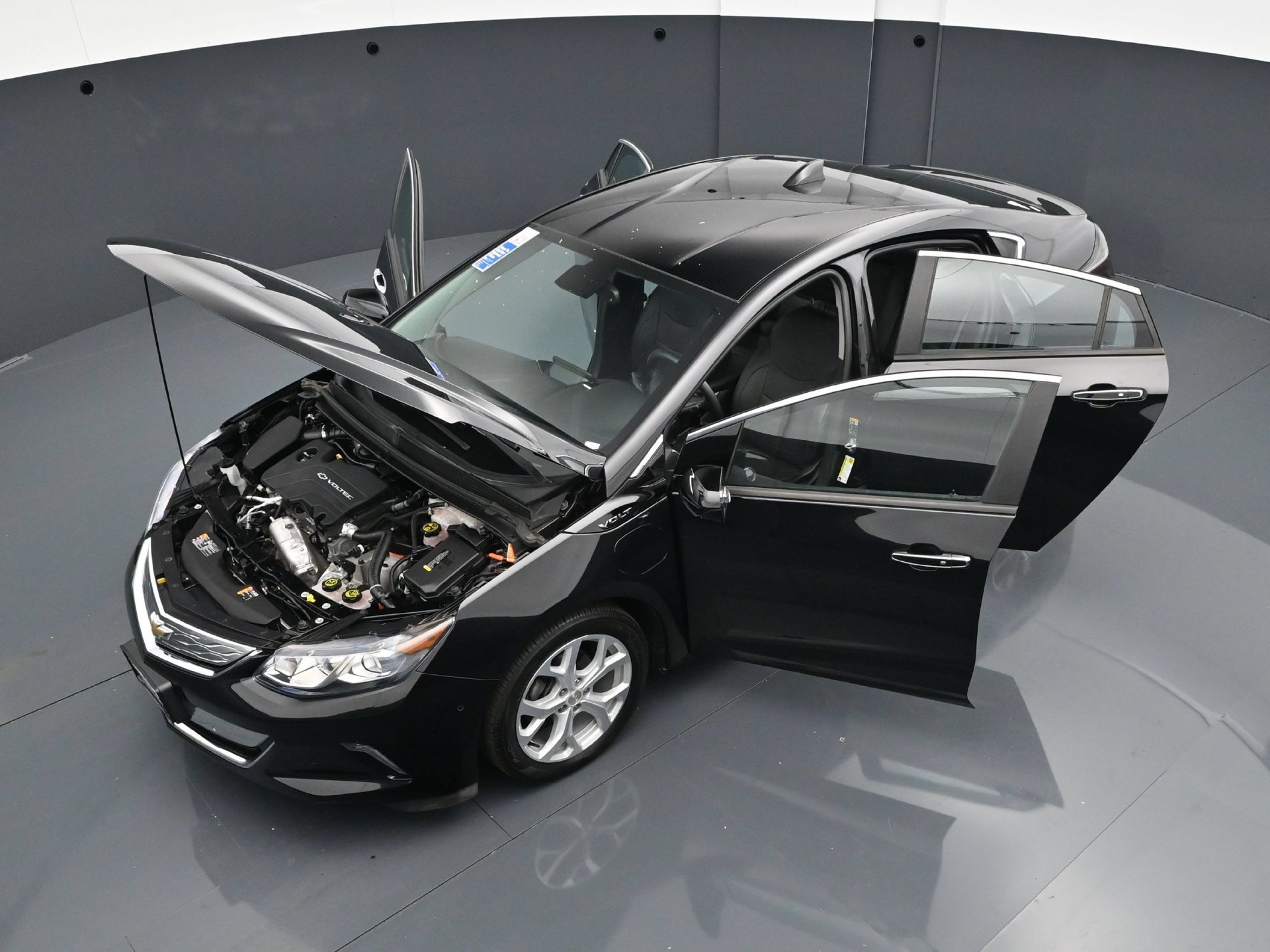 Used 2017 Mosaic Black Metallic Chevrolet Premier image 38