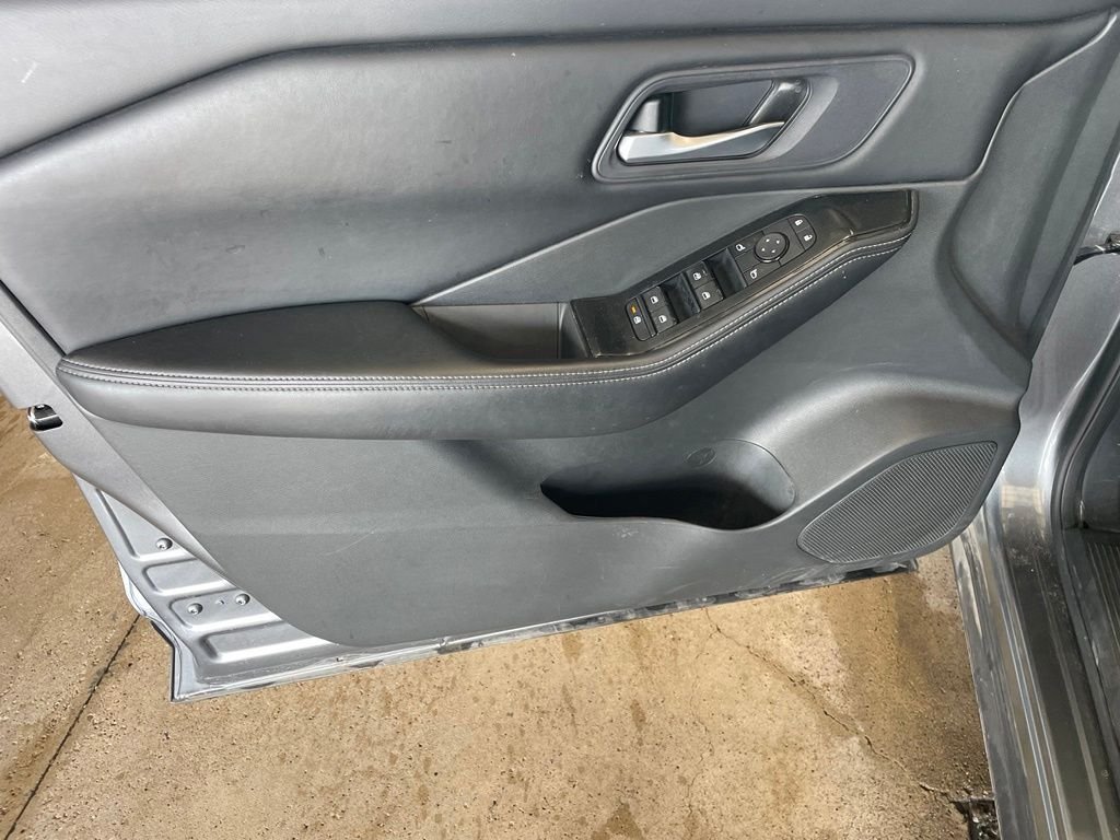 Certified Used 2024 Gray Nissan SV image 9